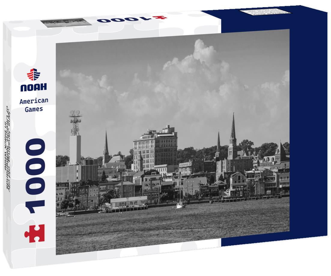 Noah Jigsaw Puzzle Jans Jansbrug, old city of Utrecht, Netherlands in black white 1000 pieces