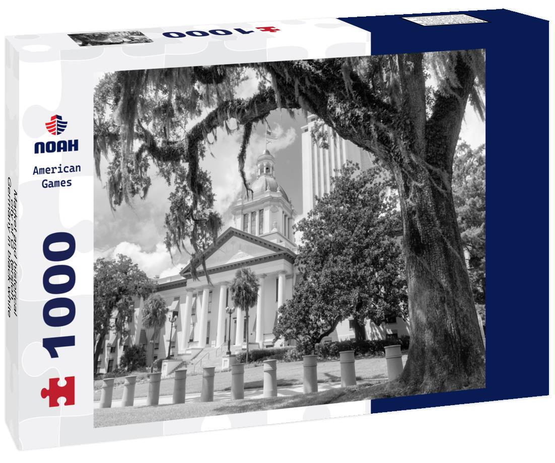 Noah Jigsaw Puzzle Market and historical city of Gütersloh, Germany in black white 1000 pieces