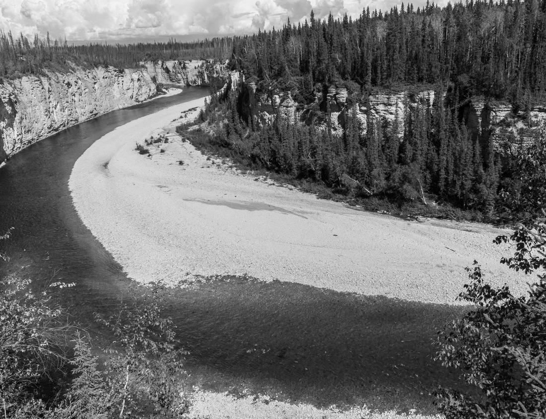 Noah Jigsaw Puzzle Island Silhouette seen from Island Mahé, Republic of Seychelles, Africa. Island North is on the right in black white 1000 pieces
