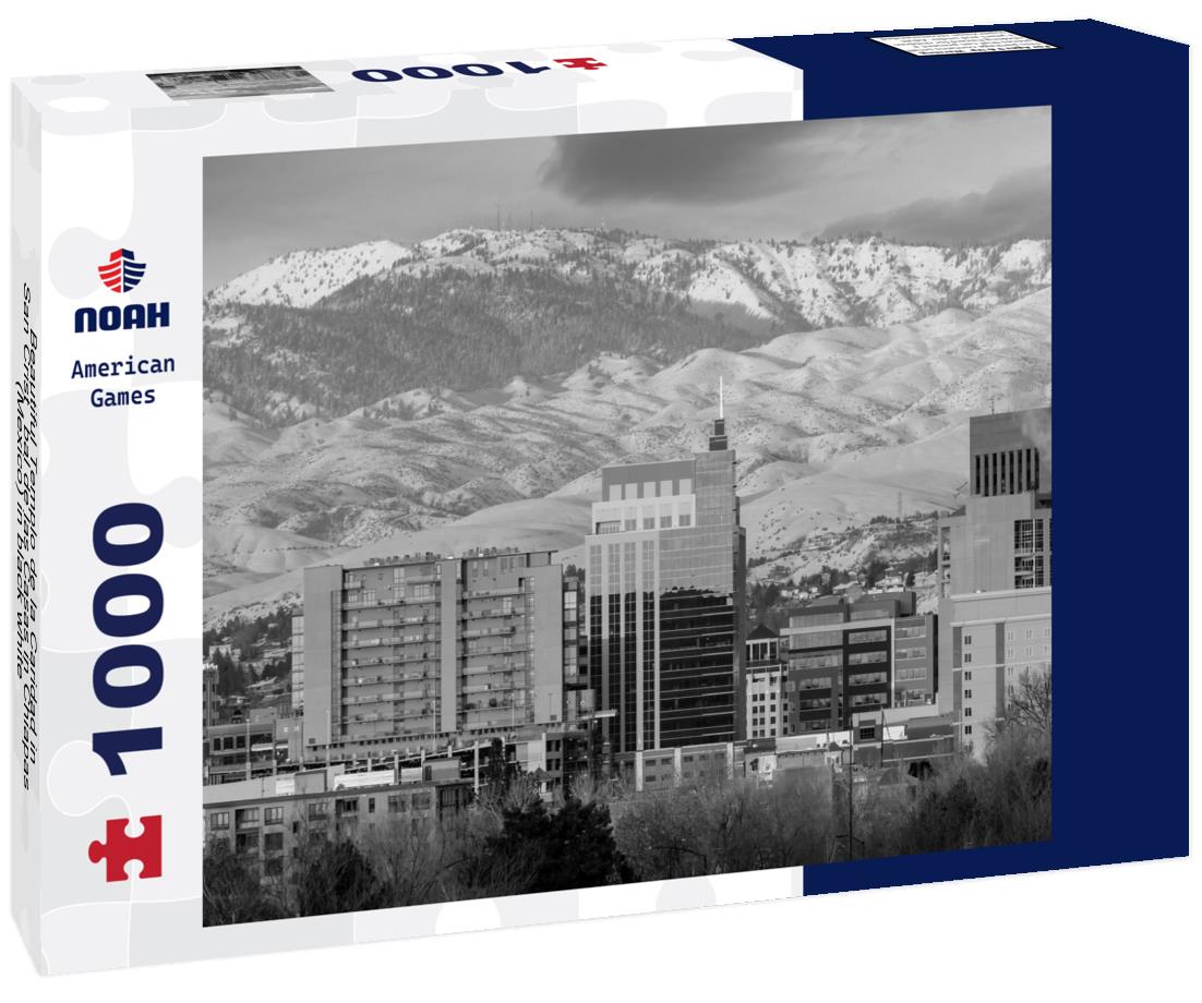 Noah Jigsaw Puzzle Beautiful Templo de la Caridad in San Cristóbal de las Casas in Chiapas (Mexico) in black white 1000 pieces