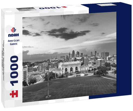 Noah Jigsaw Puzzle View of the Nikolaikirchplatz in Berlin, Germany in black white 1000 pieces