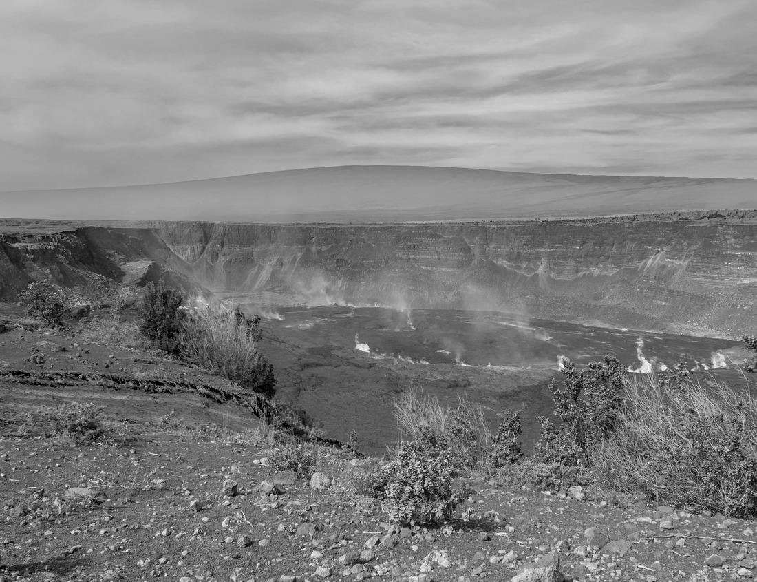 Noah Jigsaw Puzzle A breathtaking aerial view of Uluru Rock in Australia illuminated by a stunning sunset in black white 1000 pieces