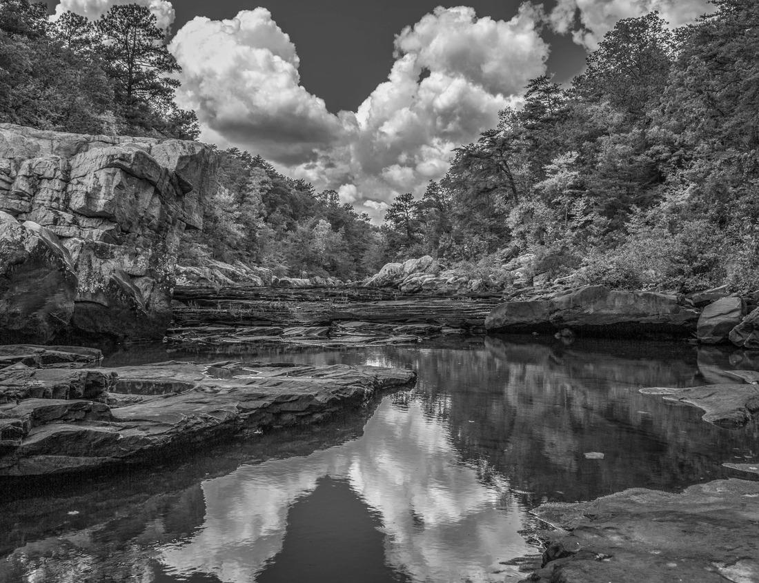Noah Jigsaw Puzzle Newport News, Virginia, USA cityscape at dusk in black white 1000 pieces