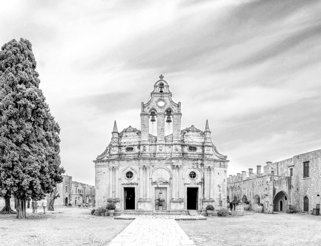 Pano Lefkara and Kato Lefkara villages, mountainous traditional villages, located at the foot of the Troodos Mountains in Larnaka district, Cyprus 1000pc PuzzleBlack and White