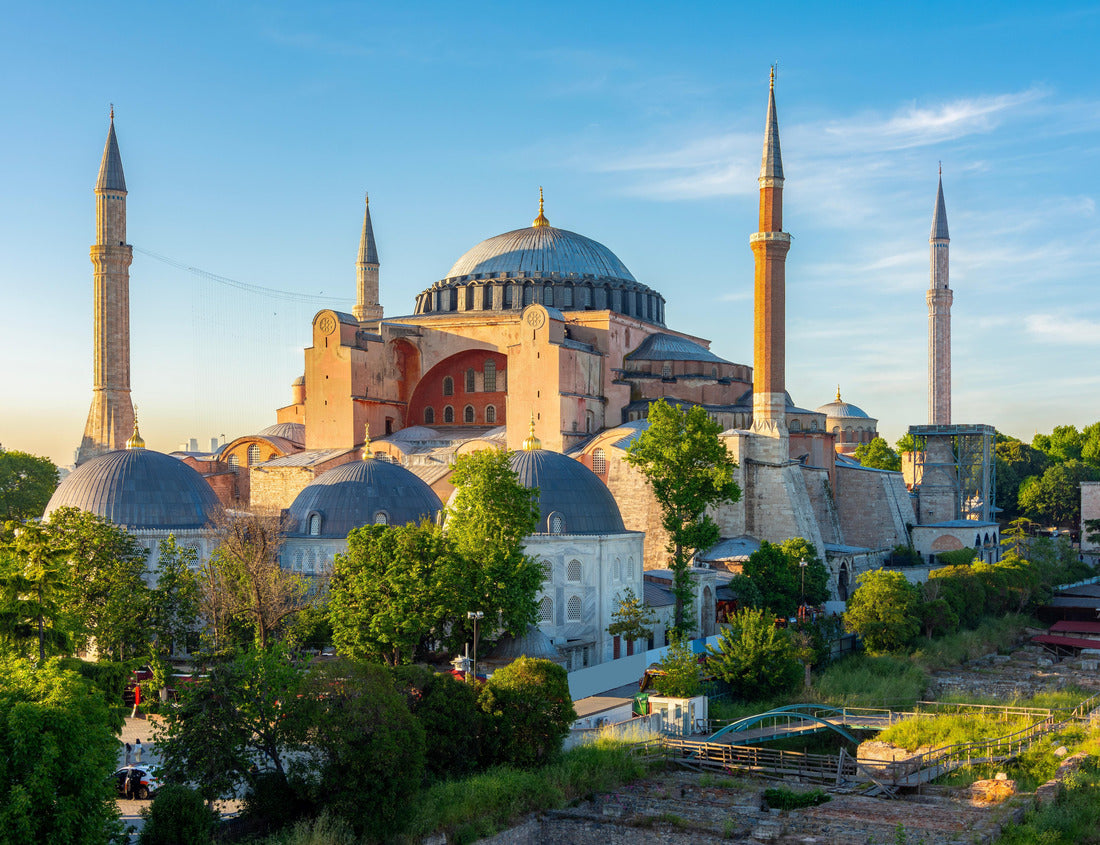 Noah Jigsaw Puzzle Hagia Sophia Grand Mosque in center of Istanbul, Turkey 1000 pieces