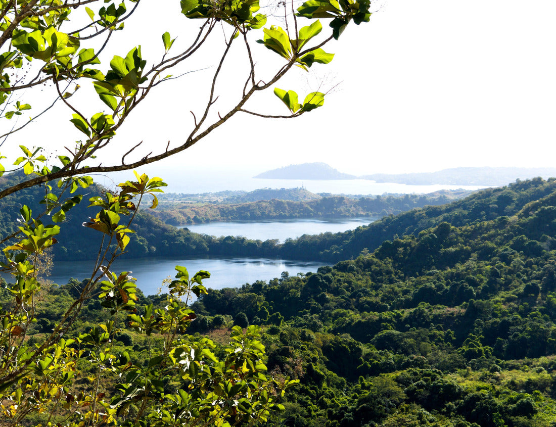 Noah Jigsaw Puzzle Lakeside view in the highest point of Nosy Be, Madagascar 1000 pieces