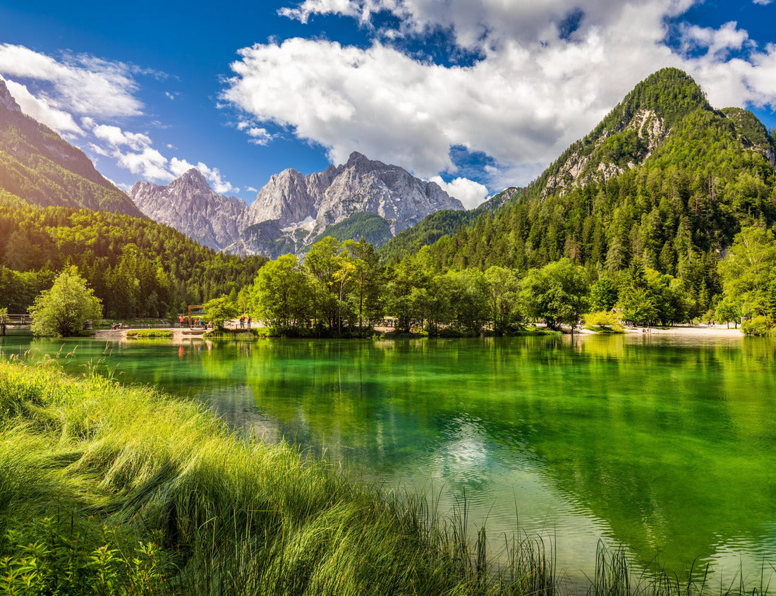 Noah Jigsaw Puzzle Great nature scenery in Slovenian Alps. Incredible summer landscape on Jasna lake. Triglav national park. Kranjska Gora, Slovenia. Mountain lake Jasna in Krajsnka Gora, Slovenia 1000 pieces