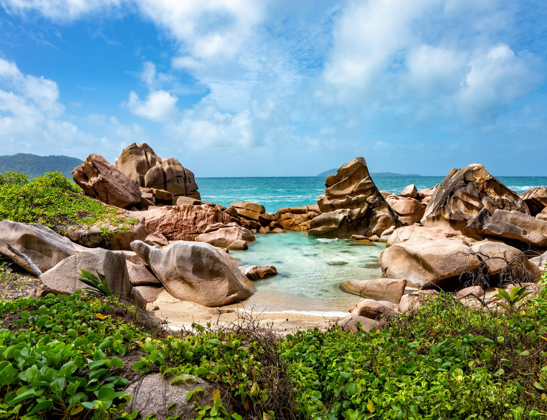 Noah Jigsaw Puzzle Granite rocks, Anse Caiman Beach, Island La Digue, Republic of Seychelles. Granite rocks on Anse Caiman Beach, Island La Digue, Seychelles 1000 pieces