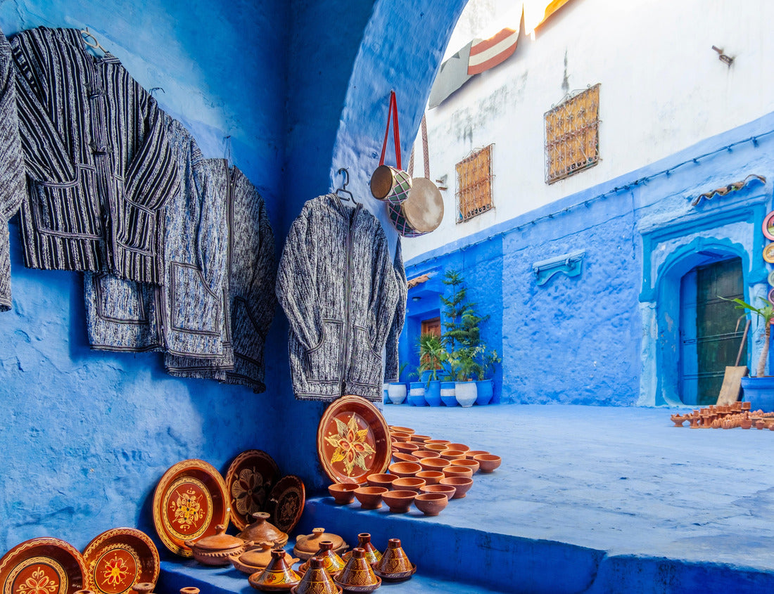 Noah Jigsaw Puzzle Ceramic and Clothes in Chefchaouen, Morocco 1000 pieces