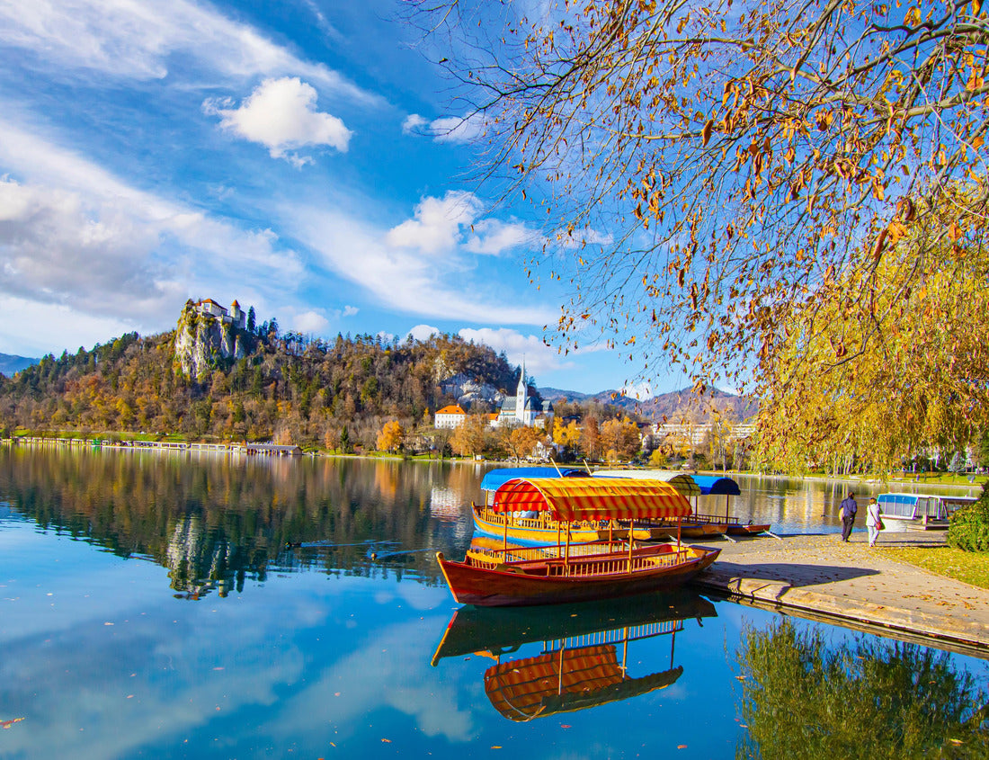 Noah Jigsaw Puzzle Autumn day at the beautiful Lake Bled in Slovenia 1000 pieces