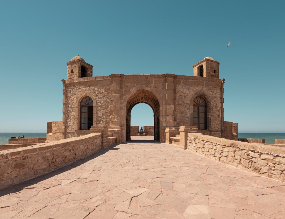 Noah Jigsaw Puzzle Ancient stone Mogador fort, Skala de la Kasbah, arch entrance at Essaouira coastal UNESCO landmark, the ramparts on the seafront in summer, ocean in background Morocco 1000 pieces