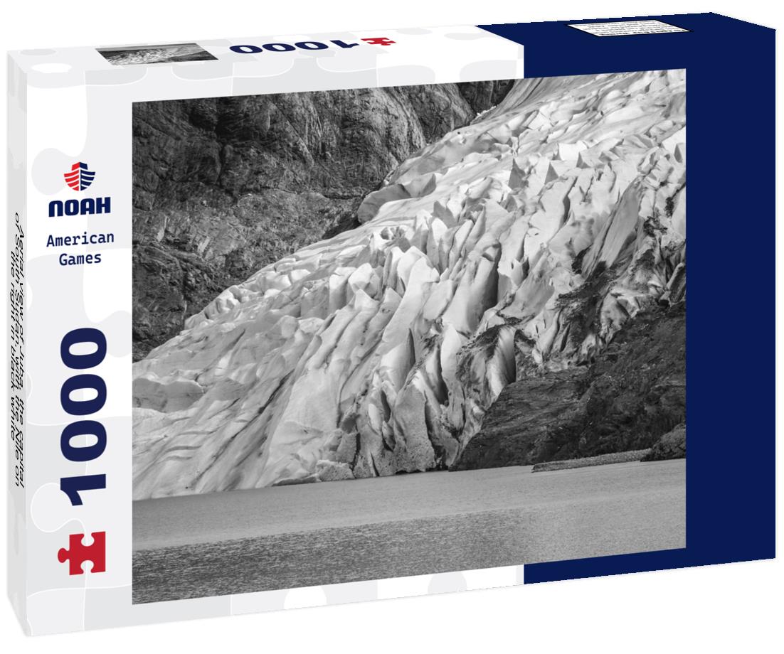 Noah Jigsaw Puzzle Aerial view of Juba, the capital of South Sudan, with the Nile on the right in black white 1000 pieces