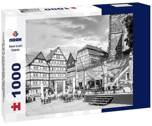 Noah Jigsaw Puzzle City of St. Louis skyline. Panoramic image of St. Louis downtown with Gateway Arch at twilight in black white 1000 pieces