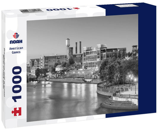 Noah Jigsaw Puzzle Brandenburg Gate at sunset, Berlin in black white 1000 pieces
