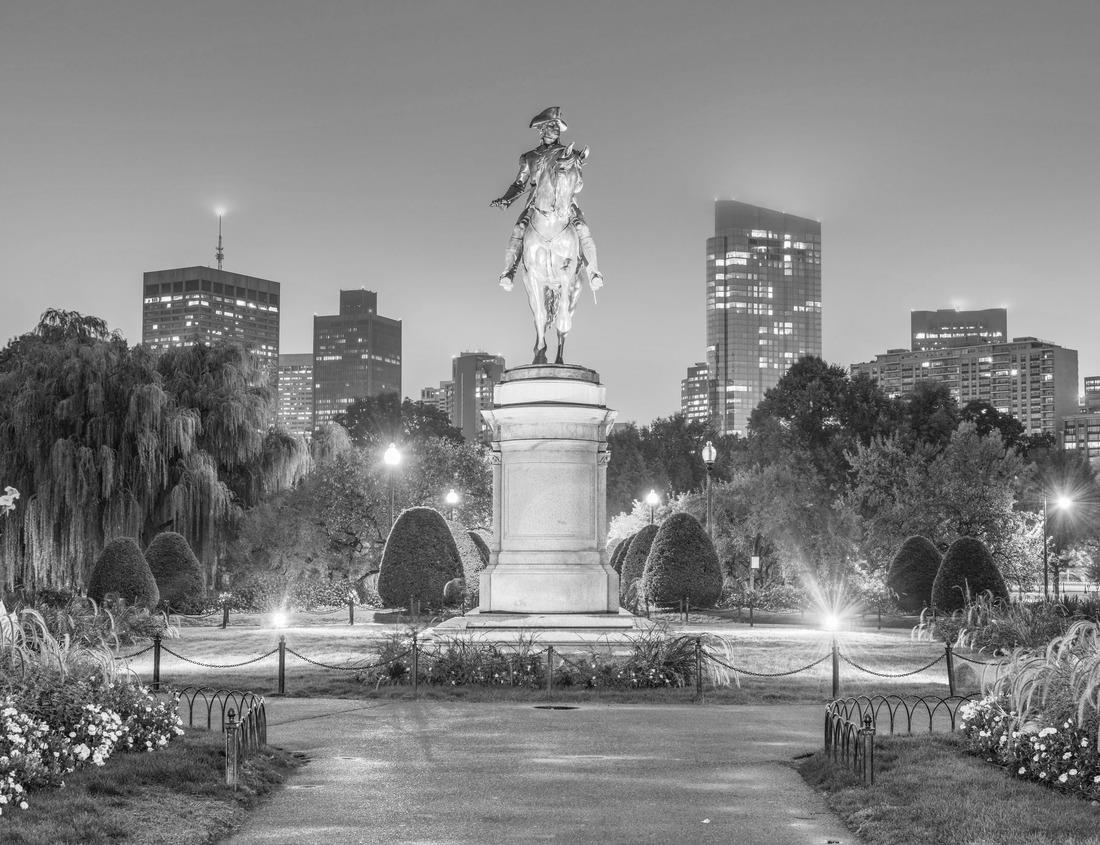 Noah Jigsaw Puzzle Forth of July at Long Beach, California in black white 1000 pieces