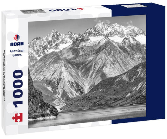 Noah Jigsaw Puzzle Ierapetra city at Crete island in Greece in black white 1000 pieces