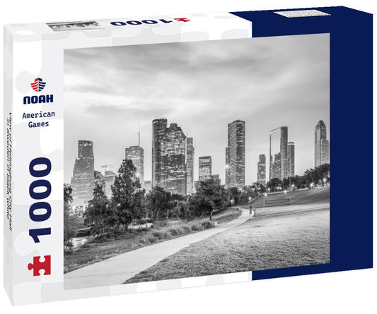 Noah Jigsaw Puzzle View of Helsingborg City Hall in Sweden in black white 1000 pieces