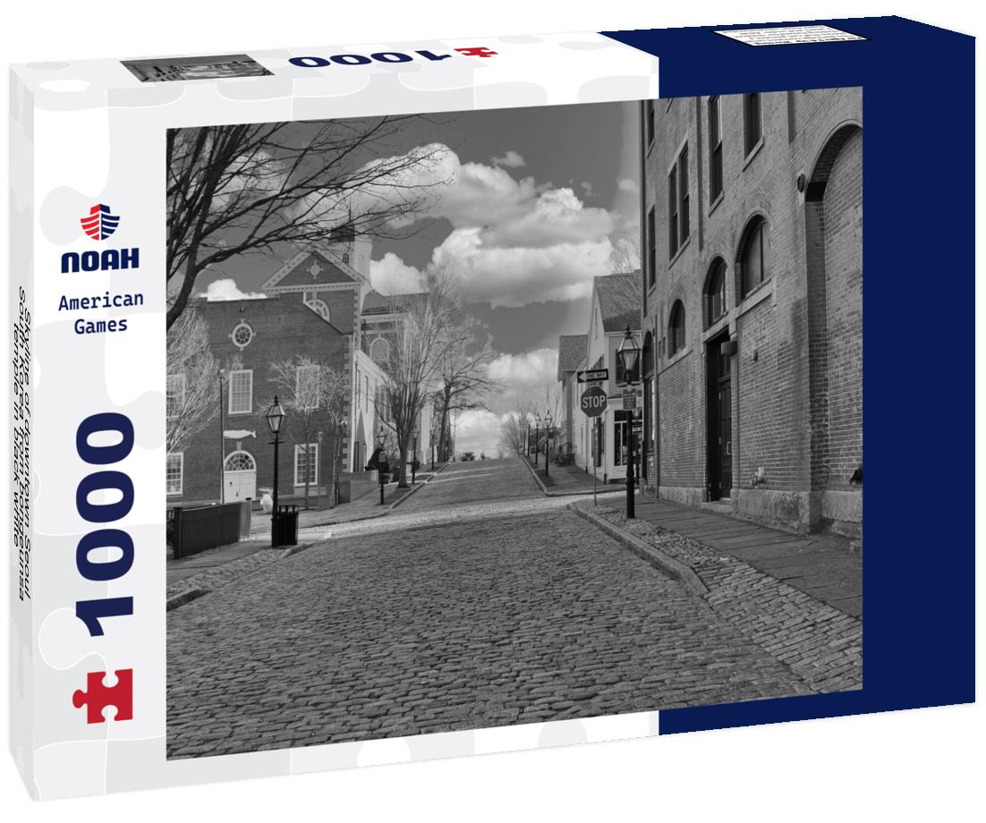 Noah Jigsaw Puzzle Skyline of downtown Seoul, South Korea from bongeunsa temple in black white 1000 pieces