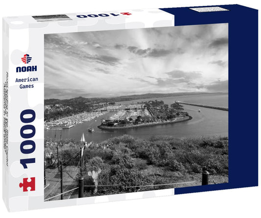 Noah Jigsaw Puzzle Road leading to the State Capitol of Alabama, Montgomery, Alabama in black white 1000 pieces