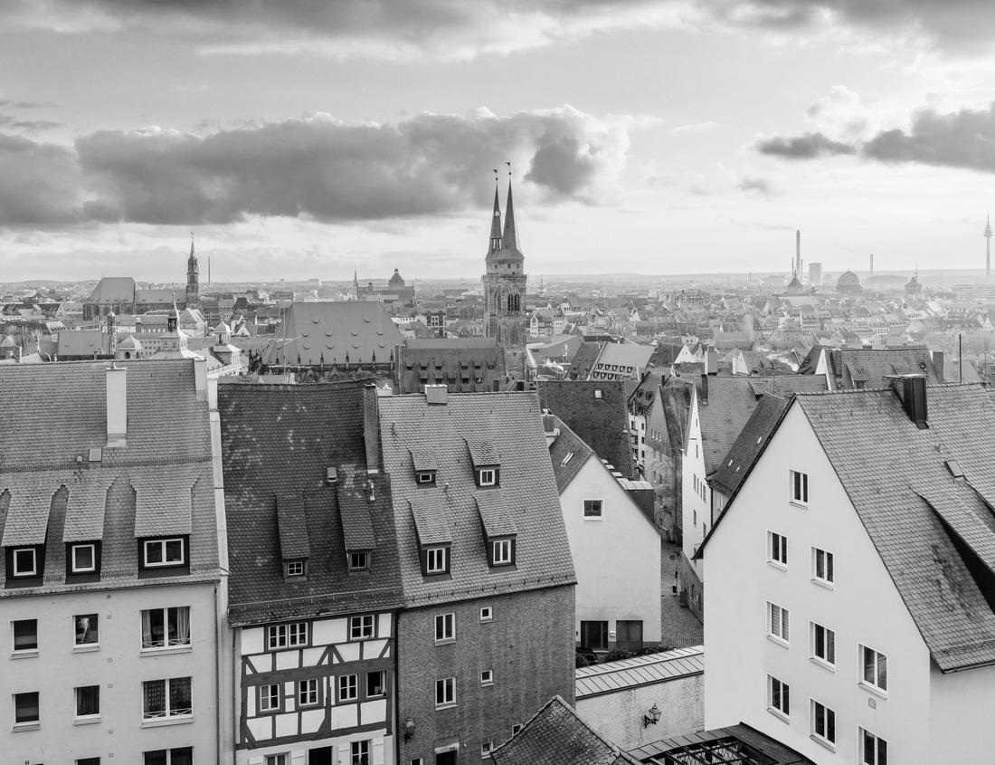 Noah Jigsaw Puzzle A road through Capitol Reef National Park / Capitol Reef Road / A road cuts through the mountains at Capitol Reef National Park, Utah in black white 1000 pieces