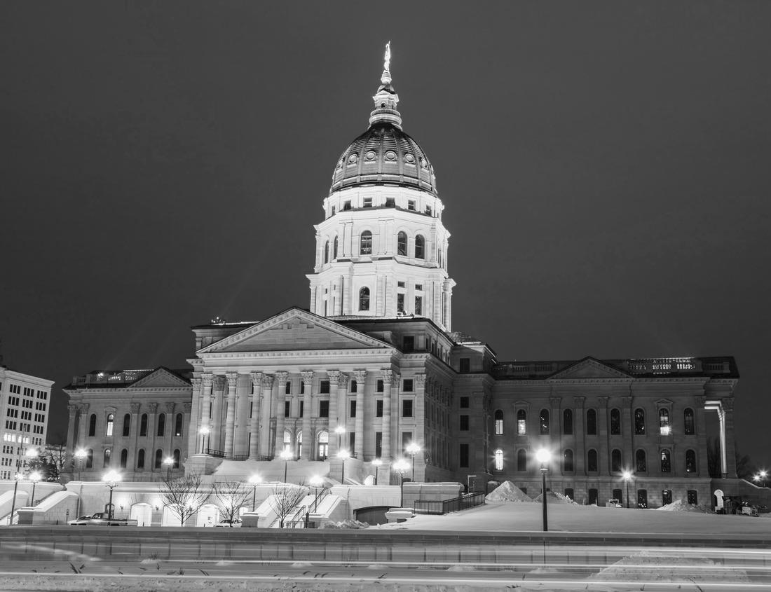 Noah Jigsaw Puzzle Downtown Atlanta, Georgia, USA skyline in black white 1000 pieces