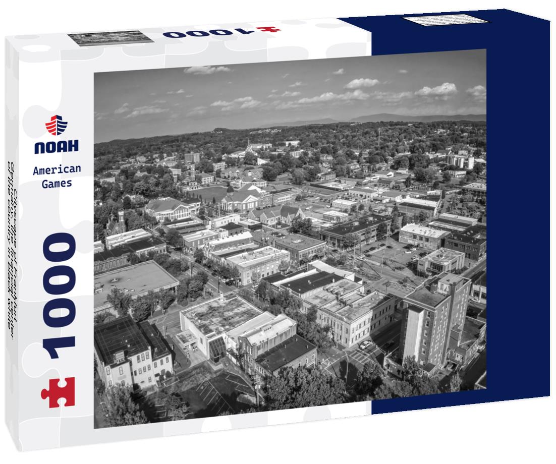 Noah Jigsaw Puzzle Cityscape of Frankfurt, Germany, the financial center of the country in black white 1000 pieces