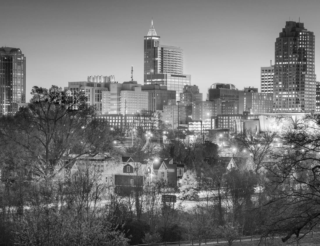 Noah Jigsaw Puzzle Kiyomizu Temple in Kyoto, Japan in black white 1000 pieces