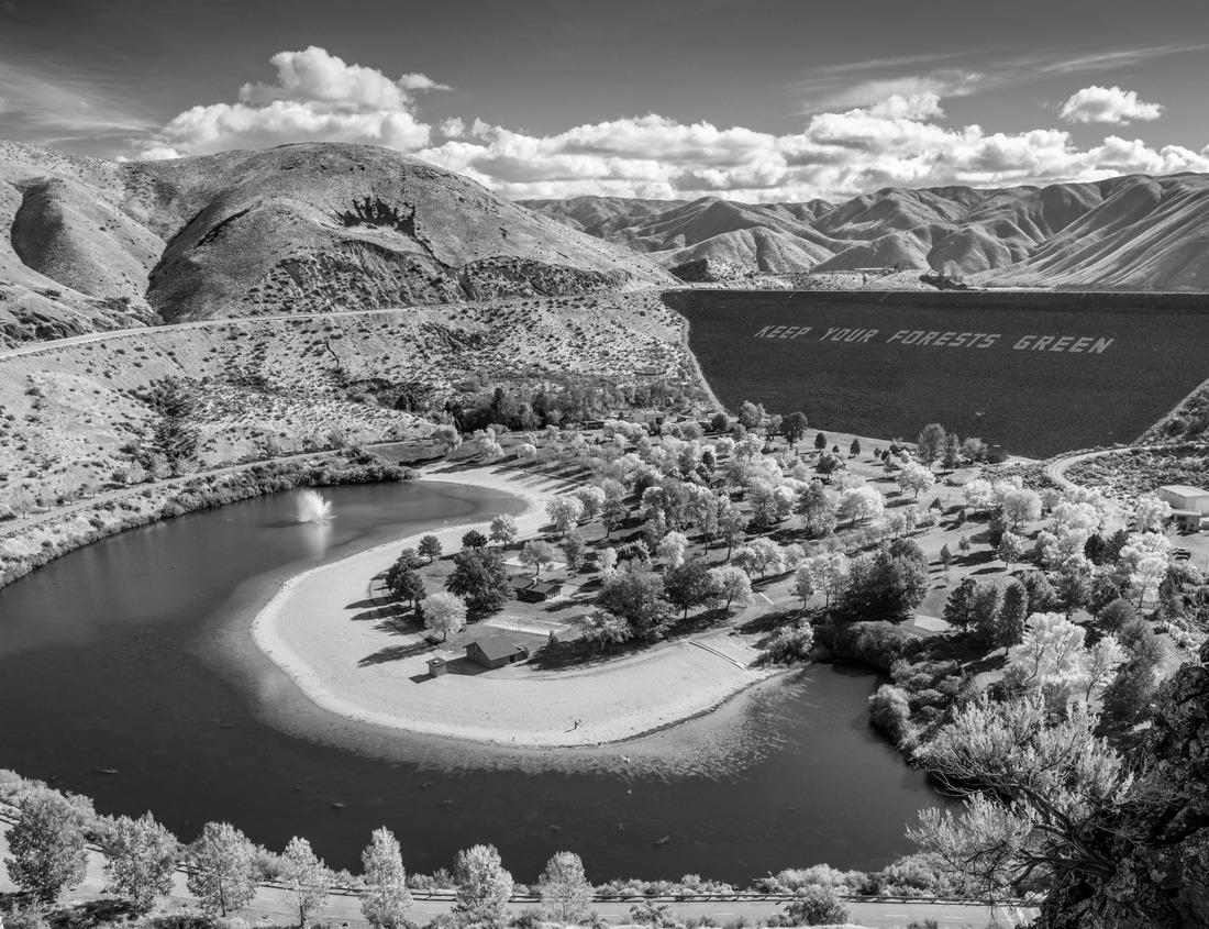 Noah Jigsaw Puzzle Los Angeles, California, USA downtown city in black white 1000 pieces