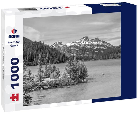 Noah Jigsaw Puzzle Kyoto, Japan at Byodo-in Temple in black white 1000 pieces