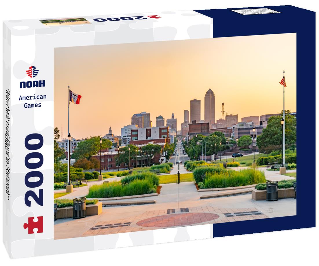 Noah Jigsaw Puzzle City skyline of Omaha Nebraska from the Heartland of America Park 2000 pieces