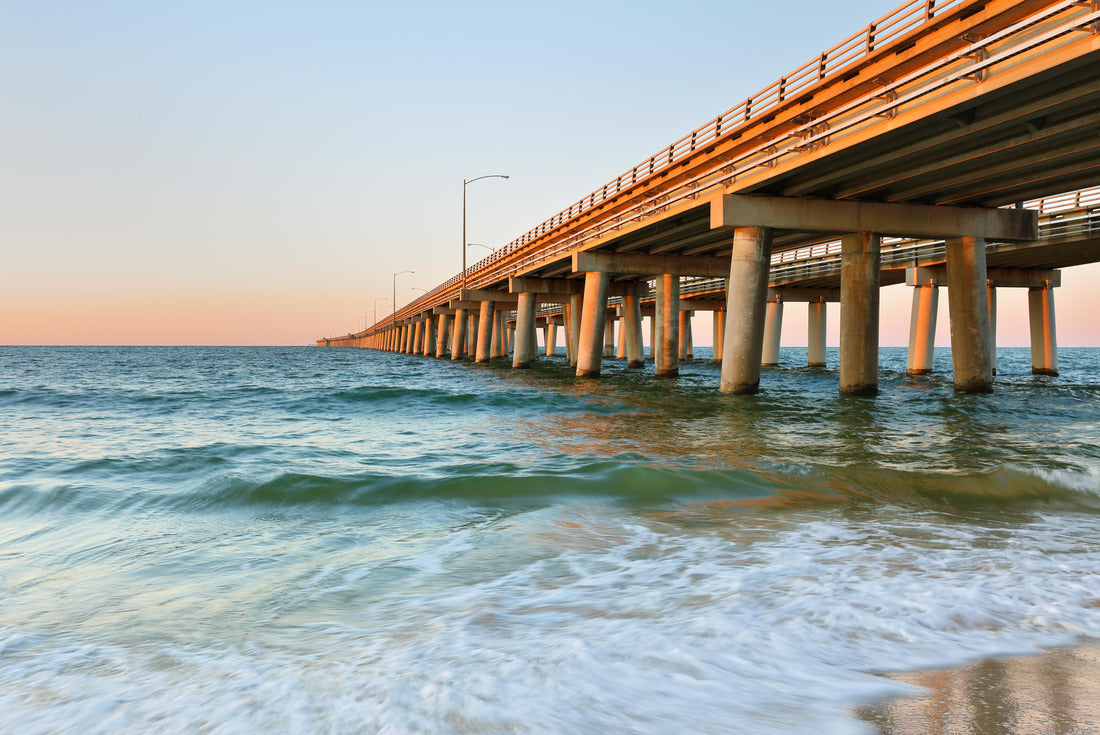 Noah Jigsaw Puzzle Chesapeake Bay Bridge Viewing From Chesapeake Beach, Virginia, USA 2000 pieces
