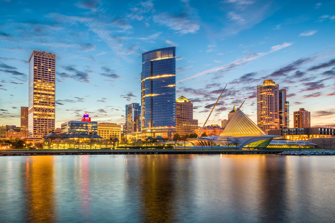 Noah Jigsaw Puzzle Milwaukee, Wisconsin, USA downtown city skyline on Lake Michigan at twilight 2000 pieces