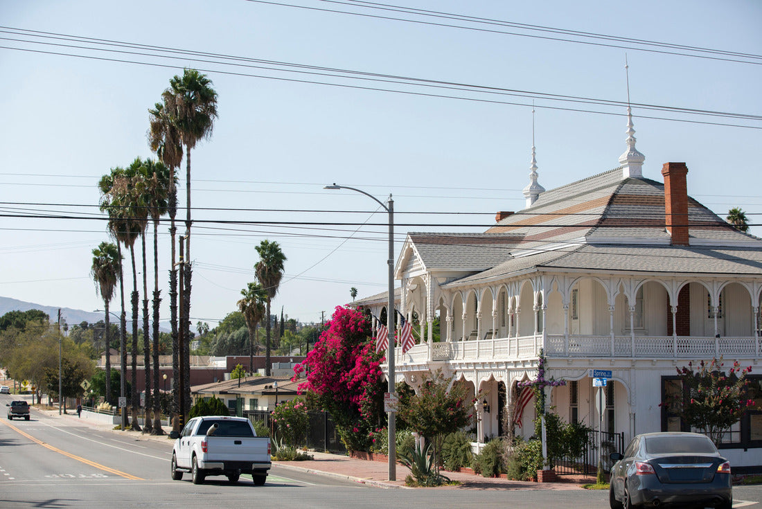 Noah Jigsaw Puzzle Lake Elsinore, California, USA 2000 pieces