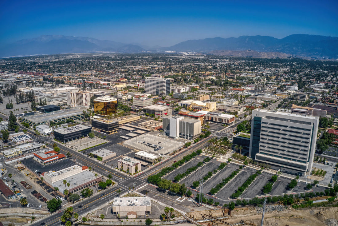 Noah Jigsaw Puzzle Skyline of San Bernardino, California 2000 pieces