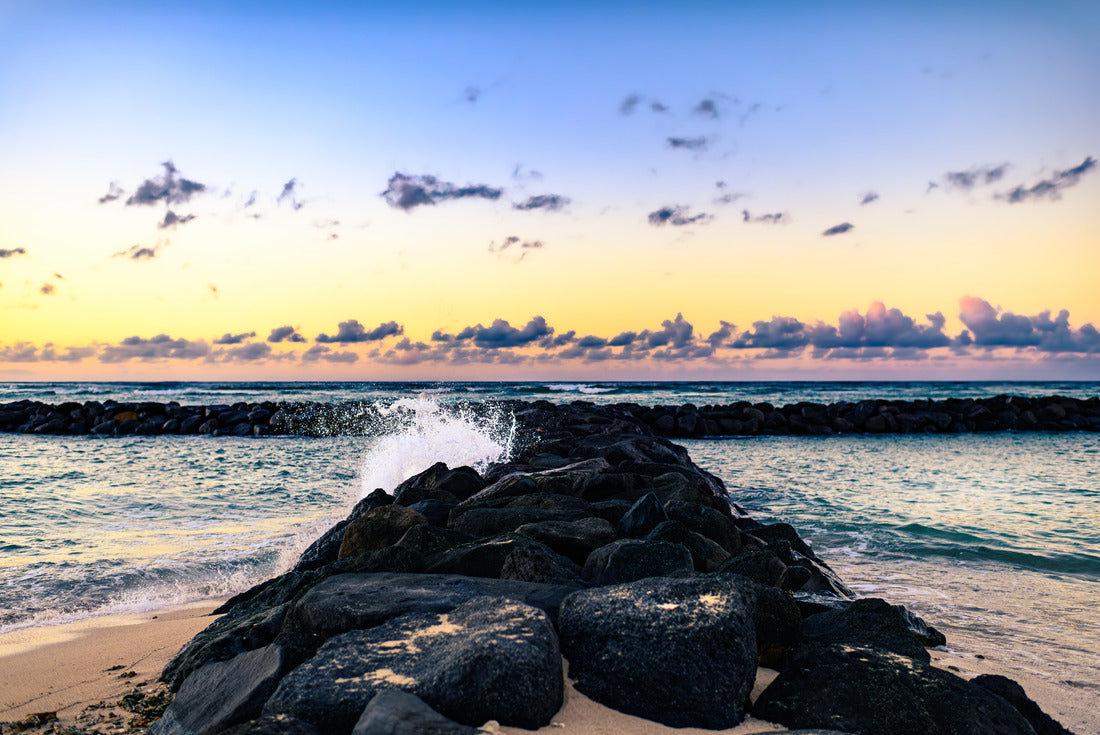 Noah Jigsaw Puzzle Hawaii sunrise from Ewa Beach with a crashing Wave 2000 pieces