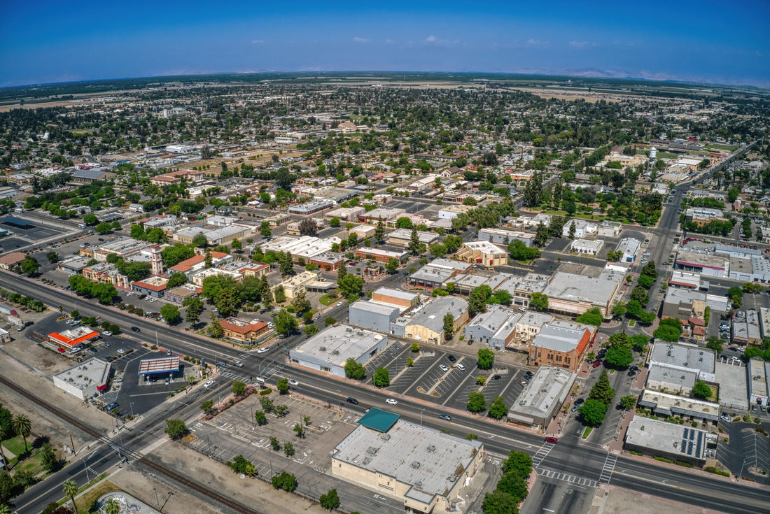 Noah Jigsaw Puzzle Aerial View of Downtown Tulare, California during Spring 2000 pieces