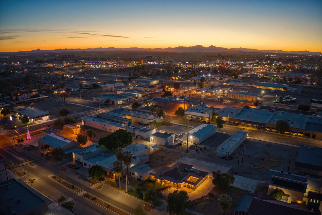 Noah Jigsaw Puzzle Aerial View of Downtown Blythe California at Dusk in the Imperial Valley 2000 pieces
