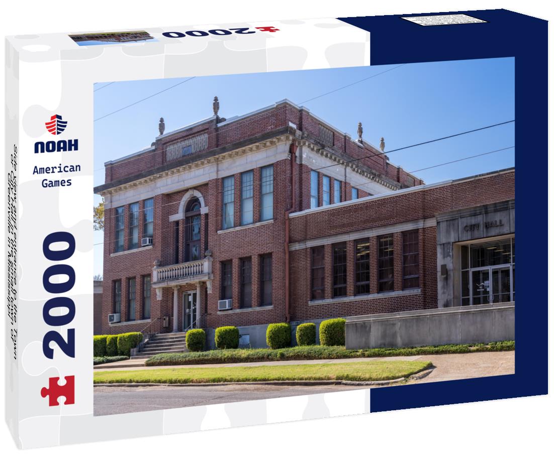 Noah Jigsaw Puzzle Side view and entrance to the Town or City Hall in the small town of Greenville in Mississippi 2000 pieces