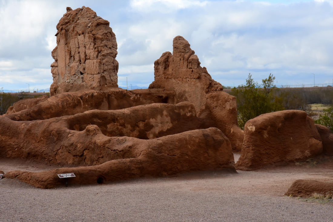 Noah Jigsaw Puzzle Ancient Casa Grande Ruins National Monument of the Pre-columbian Hohokam native Americans in Arizona USA 2000 pieces