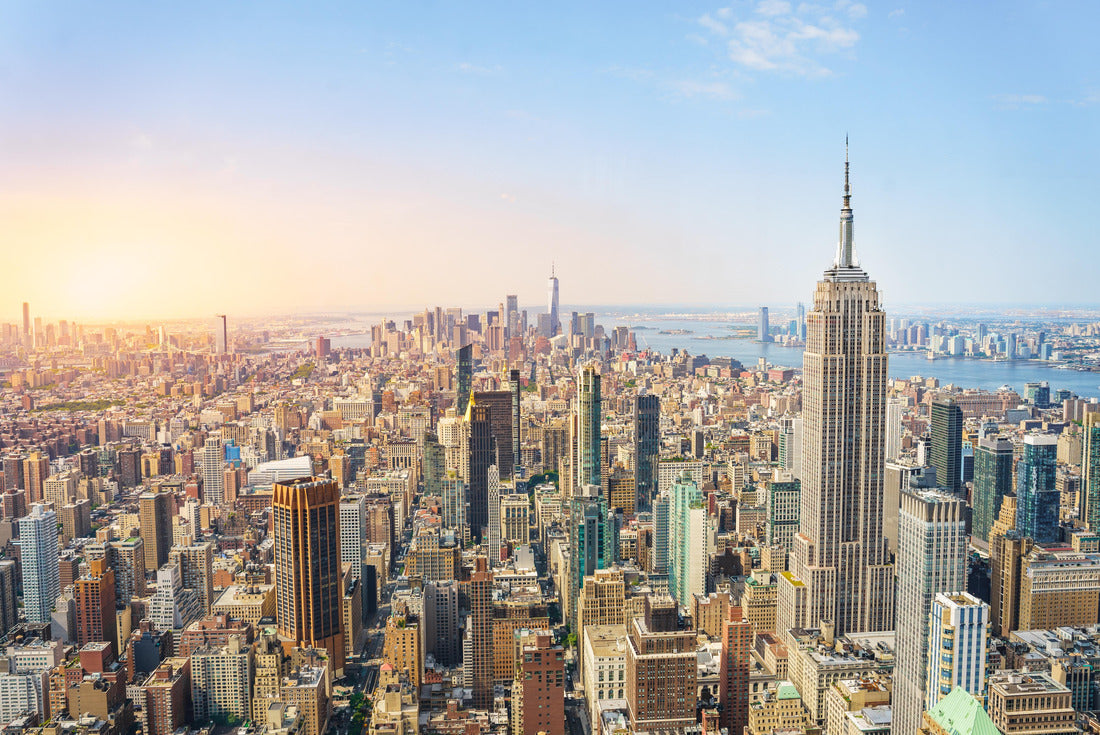 Noah Jigsaw Puzzle Amazing panoramic view of the New York skyline and skyscraper at sunset. Beautiful cityscape in midtown Manhattan 2000 pieces