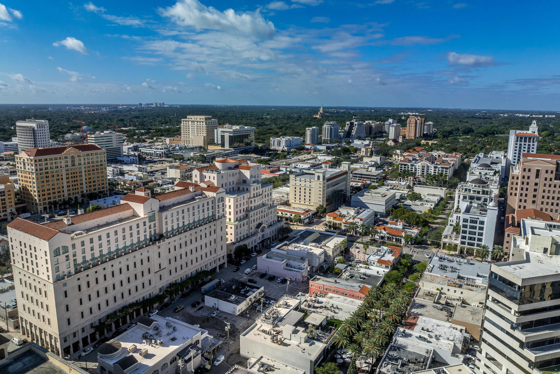 Noah Jigsaw Puzzle Aerial view of Coral Gables downtown in Miami Florida a Mediterranean-themed planned community with affluent character. Mediterranean Revival style buildings 2000 pieces