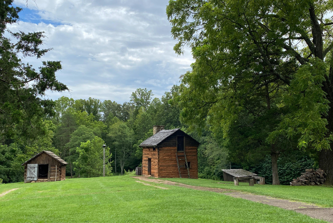 Noah Jigsaw Puzzle Slave cabin at Booker T. Washington National Monument in rural Virginia 2000 pieces
