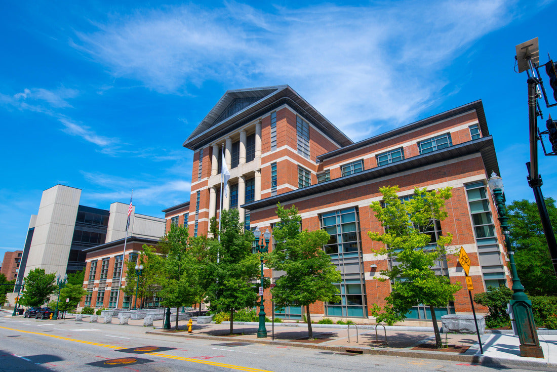 Noah Jigsaw Puzzle Worcester District Courthouse at 225 Main Street in downtown Worcester, Massachusetts MA, USA 2000 pieces
