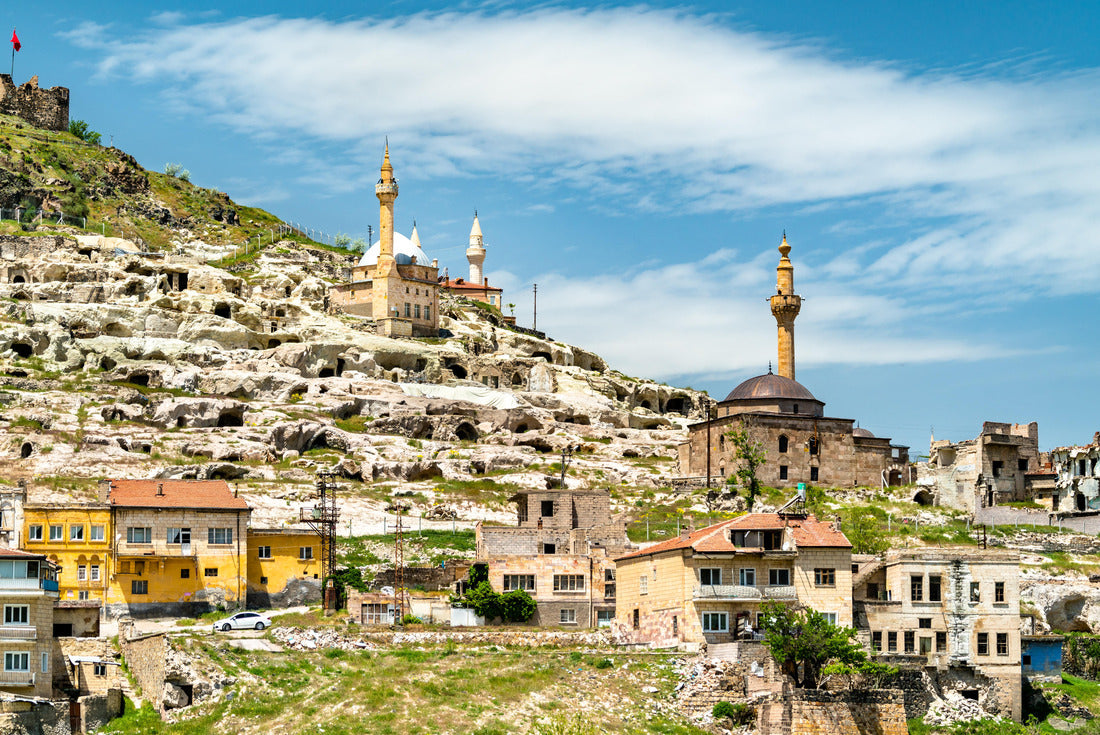 Mosques on the castle hill in Nevsehir, Turkey 2000pc Puzzle