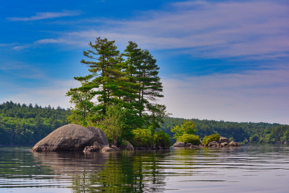 Noah Jigsaw Puzzle Island rocks on Lake Massabesic, New Hampshire 2000 pieces