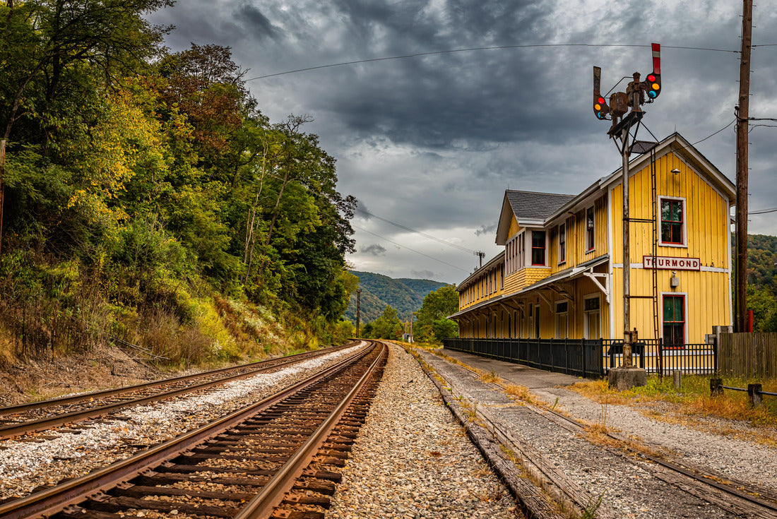 Thurmond Ghost Town Train Depot, West Virginia 2000pc Puzzle