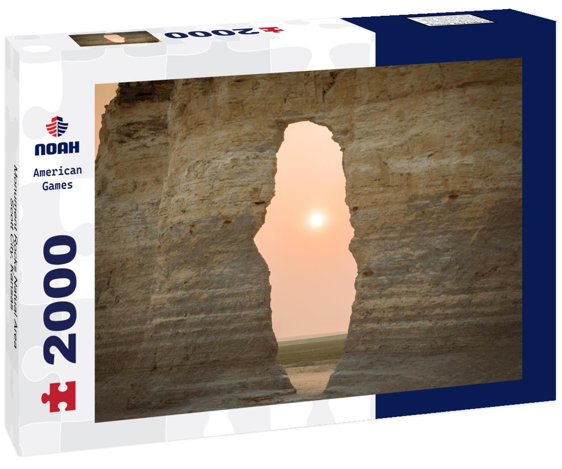 Monument Rocks Natual Area, Scott City, Kansas 2000pc Puzzle