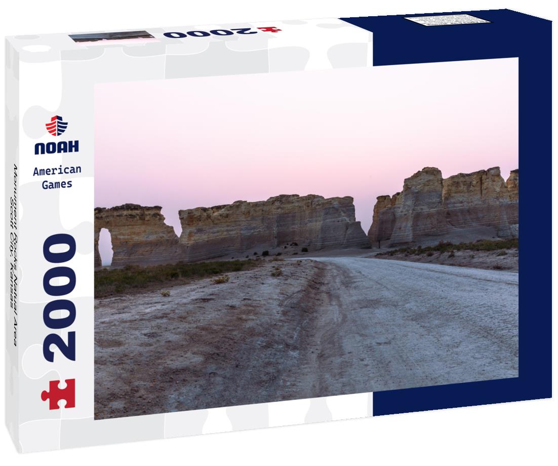 Monument Rocks Natual Area, Scott City, Kansas 2000pc Puzzle