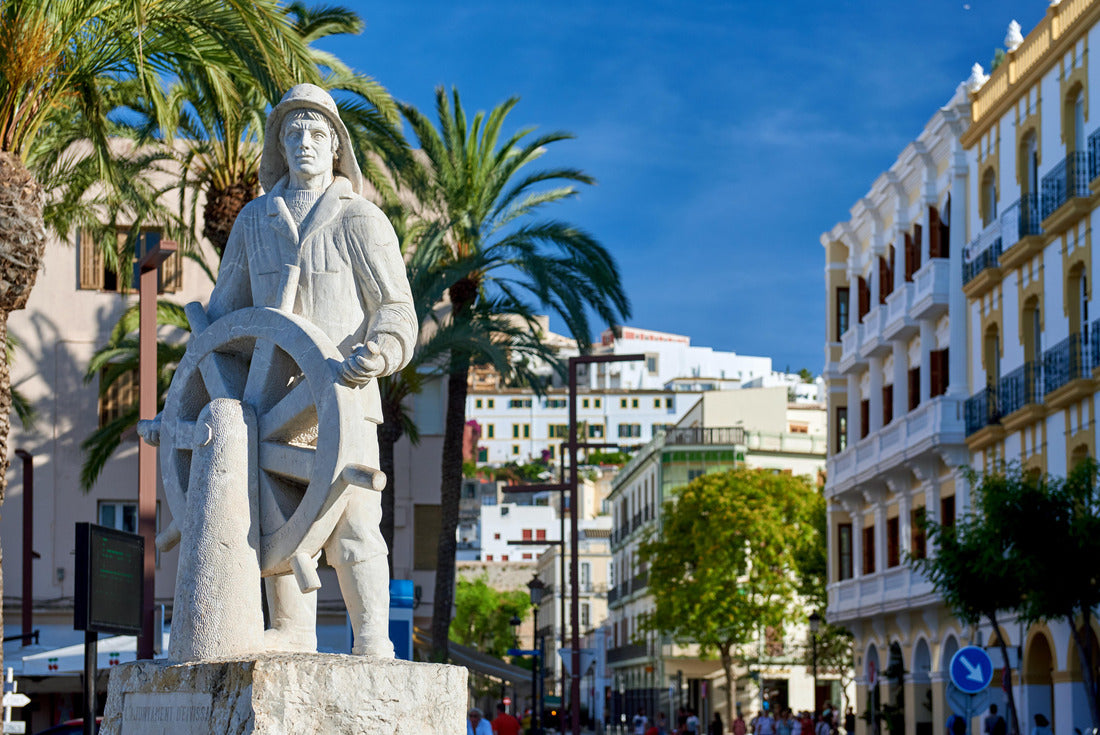 The statue dedicated to sailors, Ibiza. Spain 2000pc Puzzle