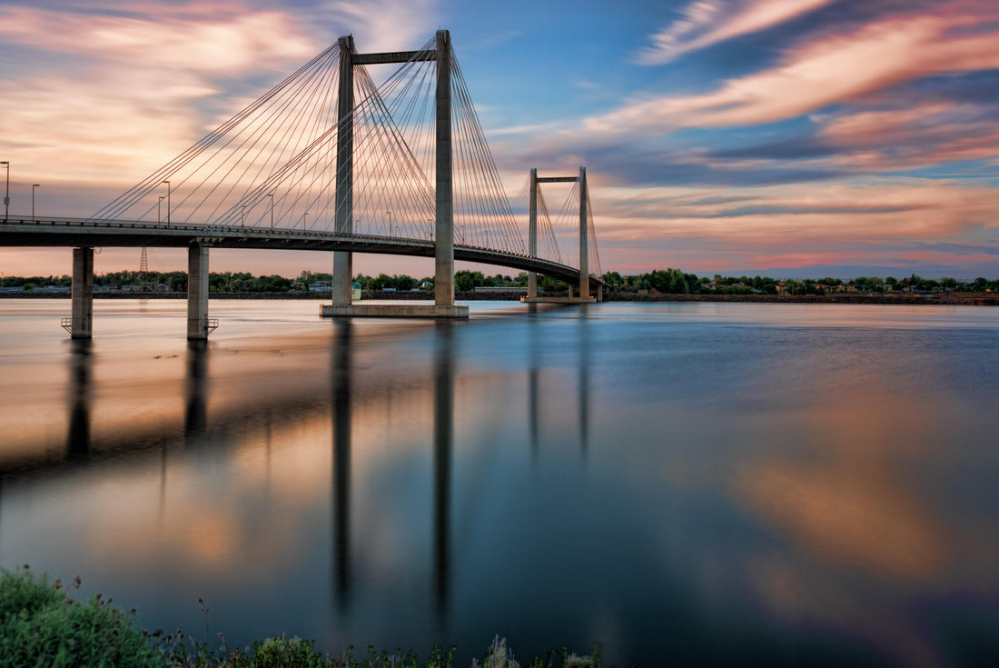 Ed Hendler Cable Bridge Kennewick, Washington 2000pc Puzzle